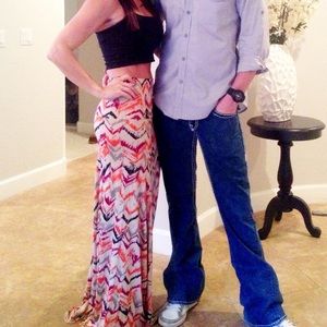 Boutique maxi skirt XXS tribal print